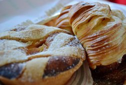 die Sfogliatella der typische Gebäck in Neapel Stadt