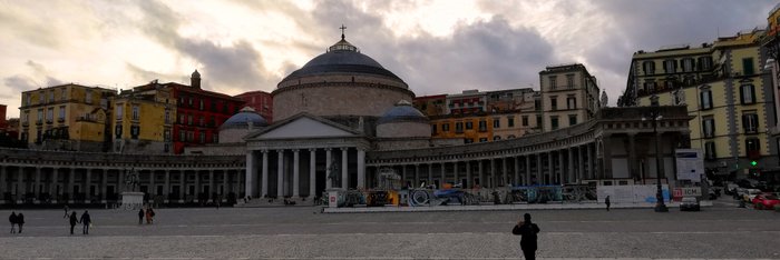 Neapel, Piazza Plebiscito