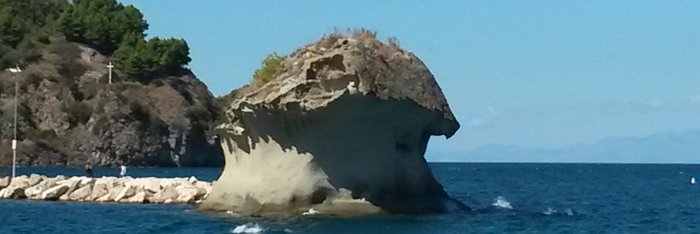 Der Pilz, das Wahrzeichen der Gemeinde Lacco Ameno, Insel Ischia